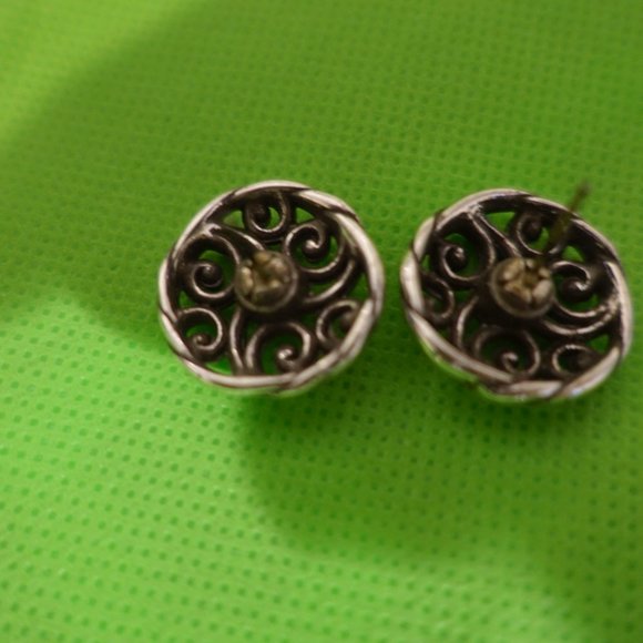 Brighton Earrings - Picture 4 of 4